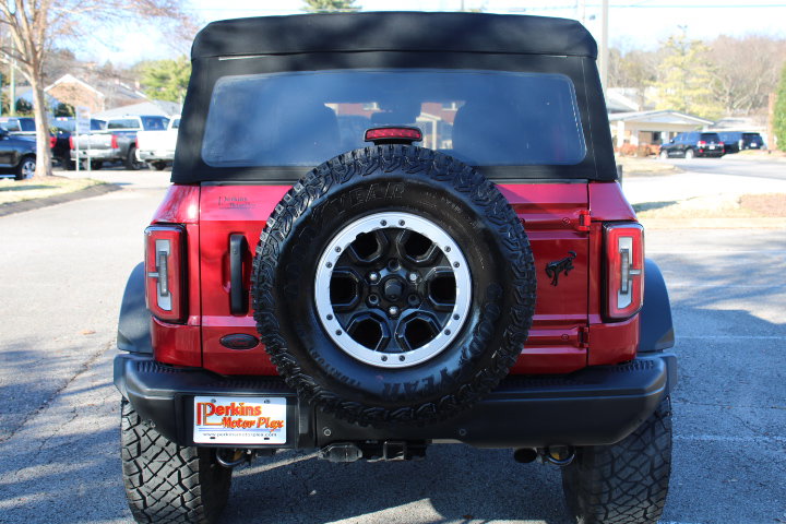 Used 2021 Ford Bronco Badlands image 8