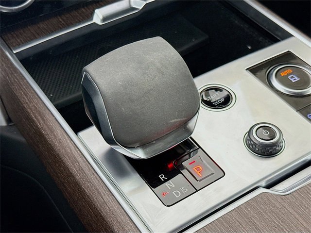 Certified 2023 Land Rover Range Rover SE image 19