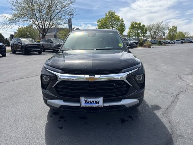 Certified 2025 Chevrolet TrailBlazer LT AWD/4WD image 2