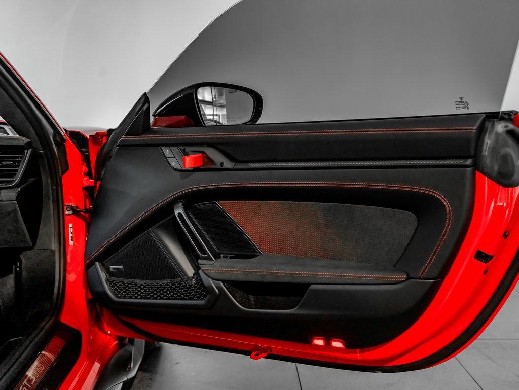 Certified 2025 Porsche 911 GT3 RS RWD image 22