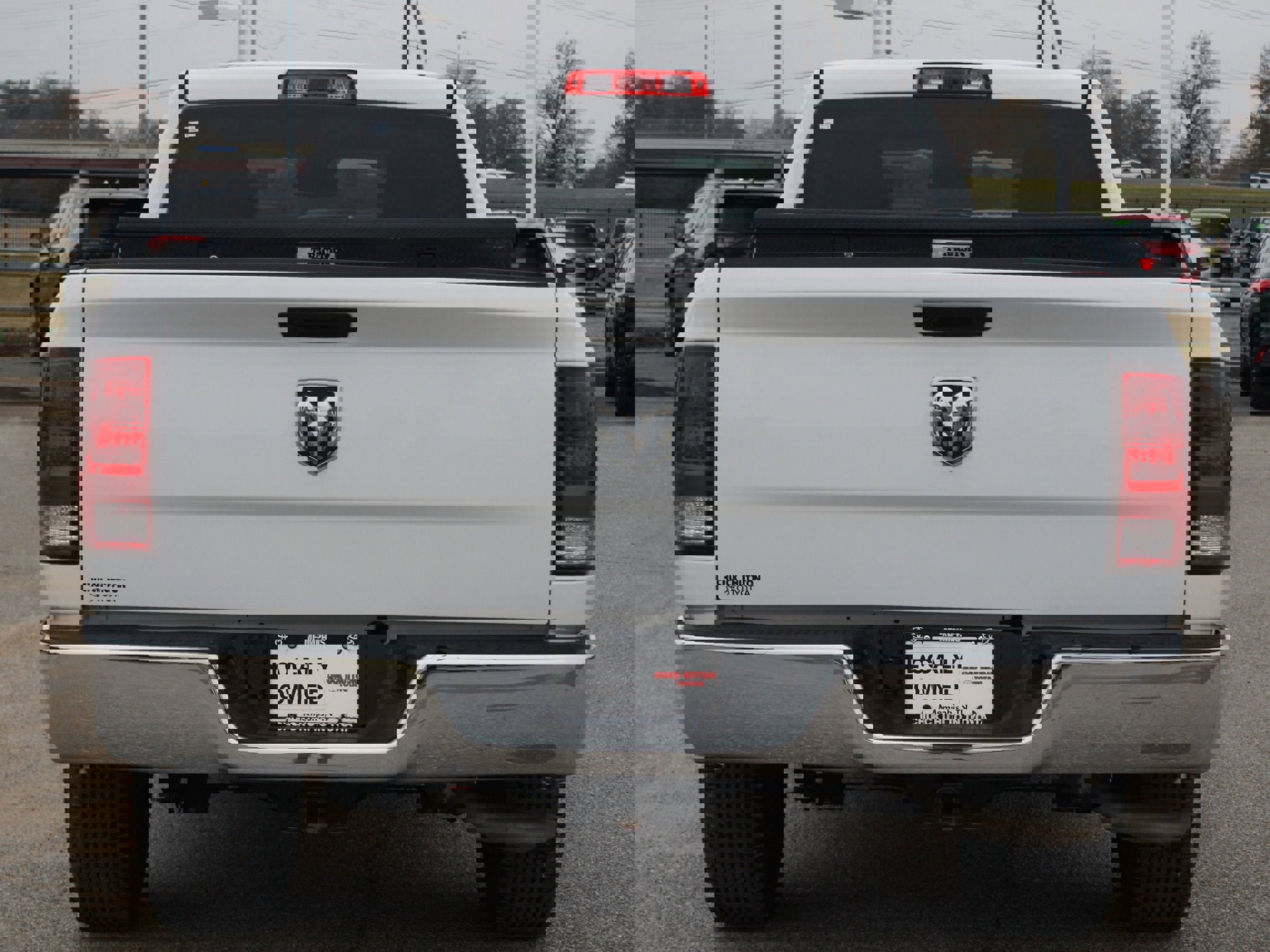 Used 2019 RAM 1500 Tradesman w/ Chrome Plus Package image 3