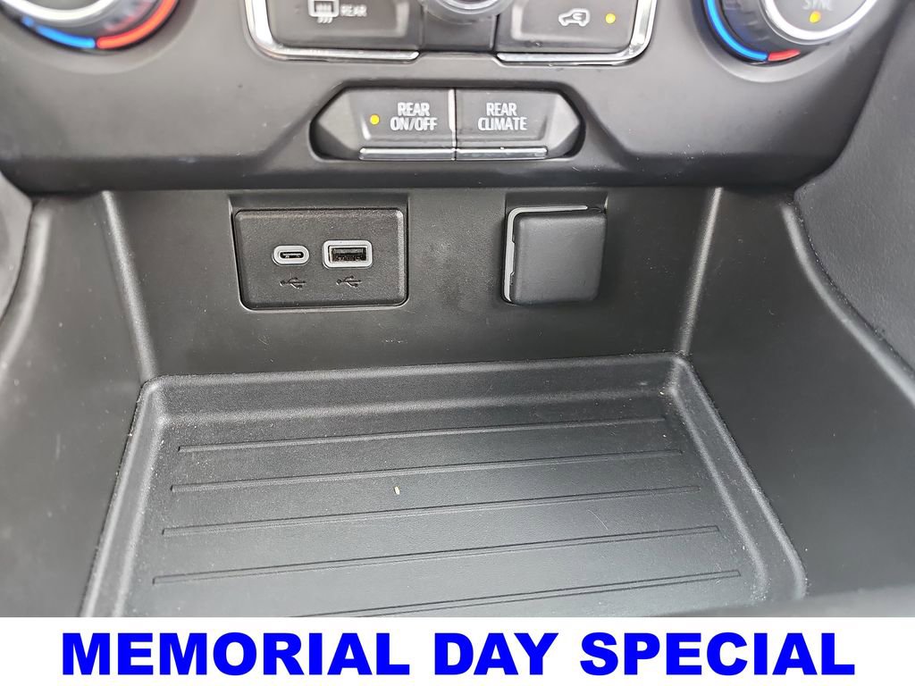 Used 2024 Chevrolet Tahoe LS RWD image 25