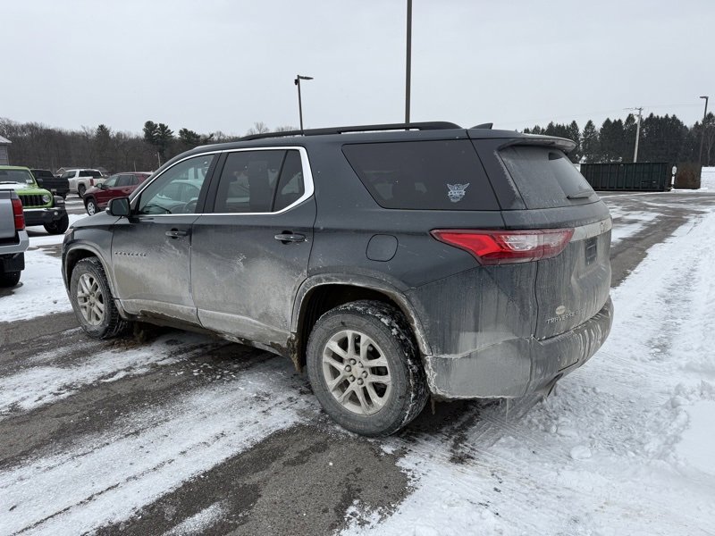 Used 2021 Chevrolet Traverse LT image 8