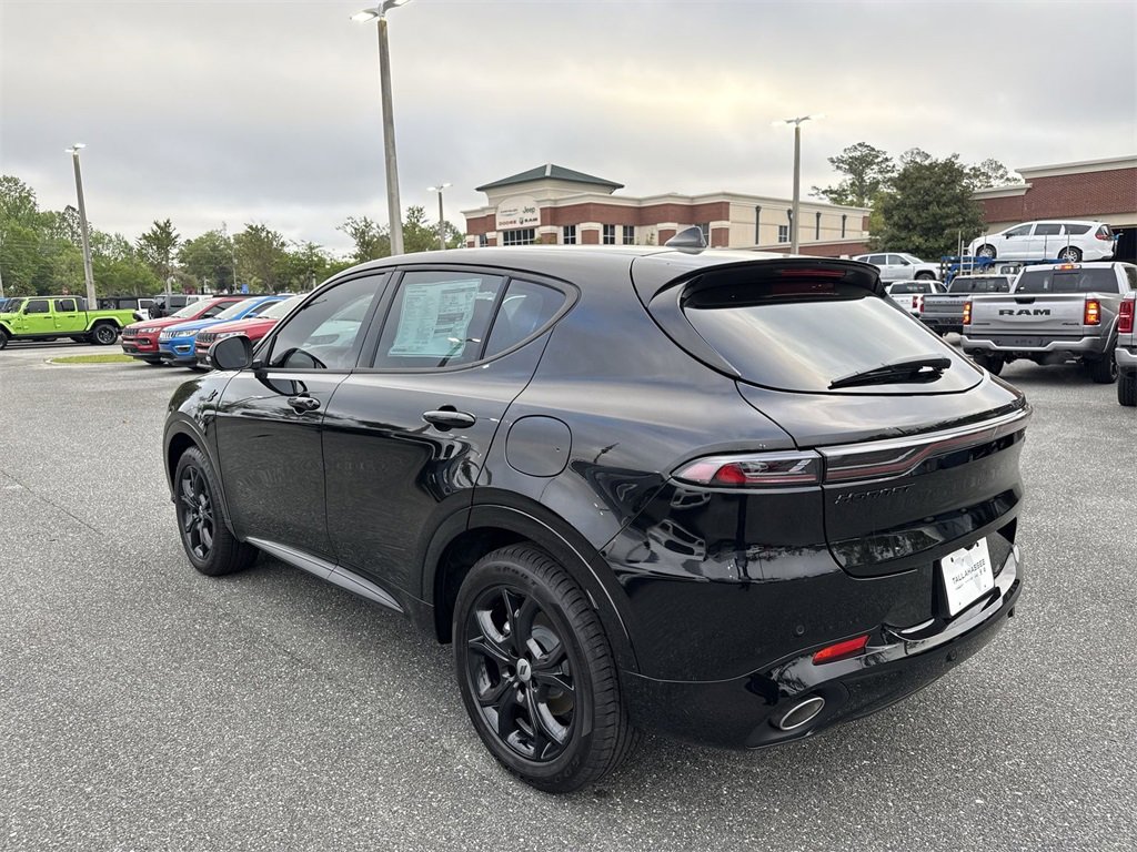 New 2025 Dodge Hornet R/T w/ R/T Blacktop Package image 5