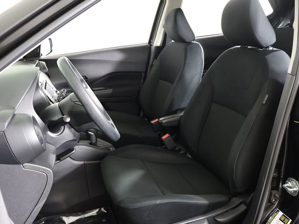 Used 2024 Nissan Kicks S image 26