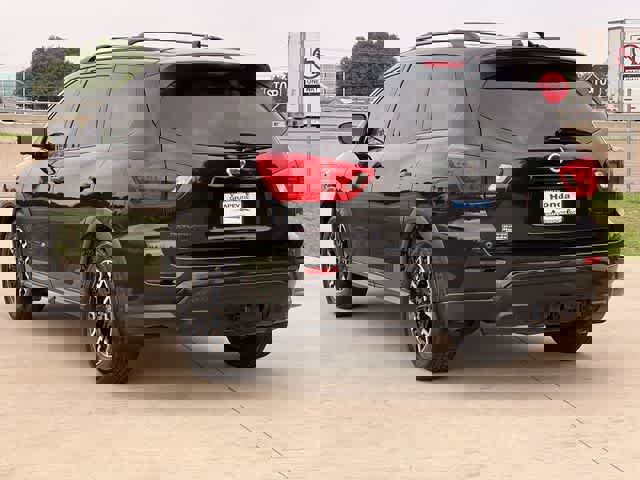 Used 2019 Nissan Pathfinder SL w/ Rock Creek Edition image 5