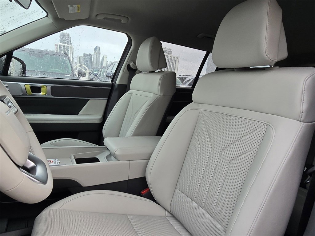 Used 2025 Hyundai Santa Fe SEL image 23