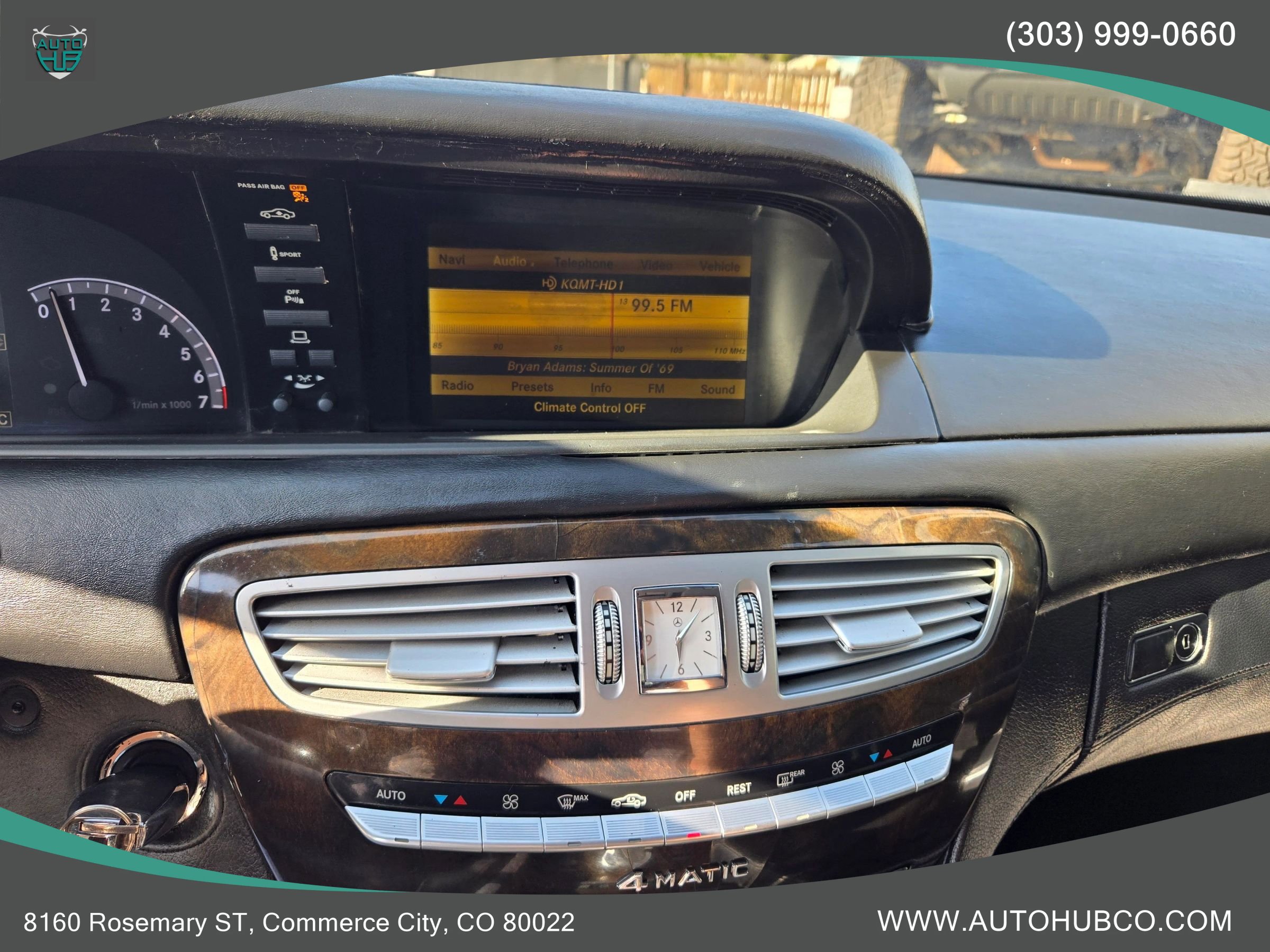 Used 2010 Mercedes-Benz CL 550 4MATIC image 12