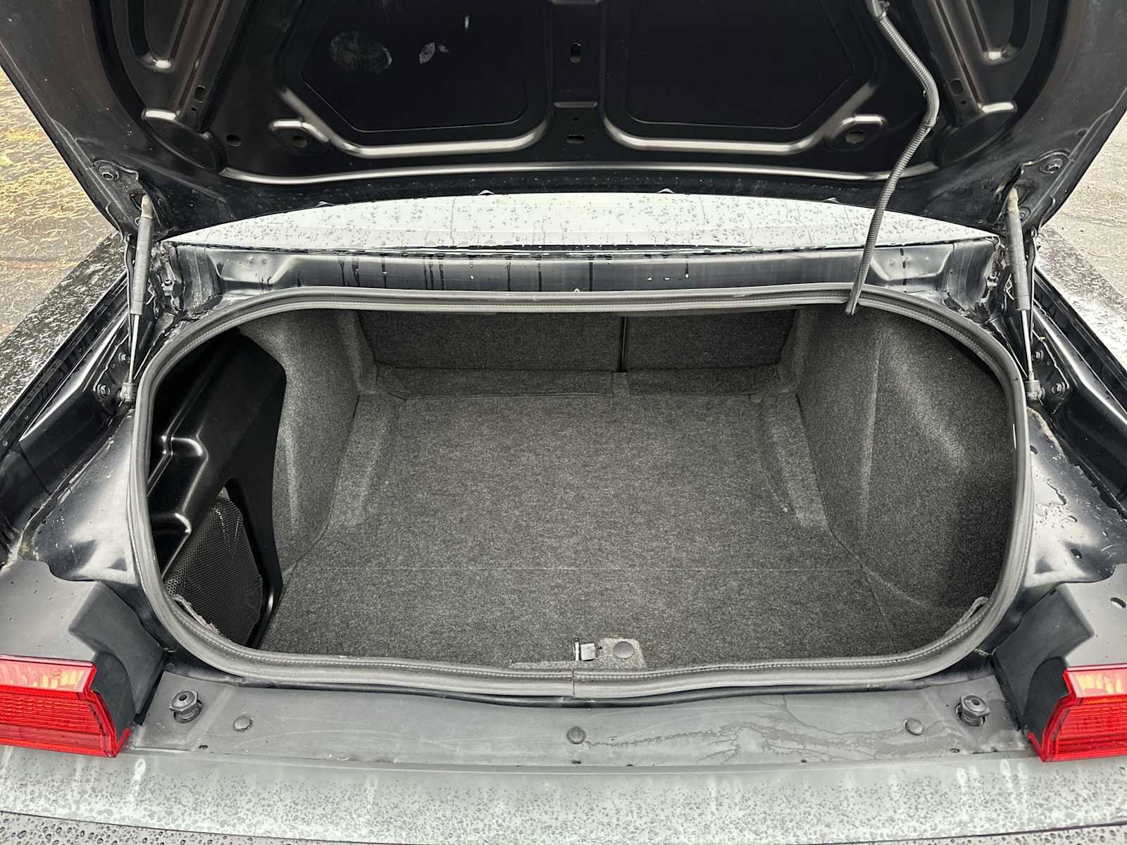 Used 2009 Dodge Challenger SRT8 w/ SRT Option Group II image 18