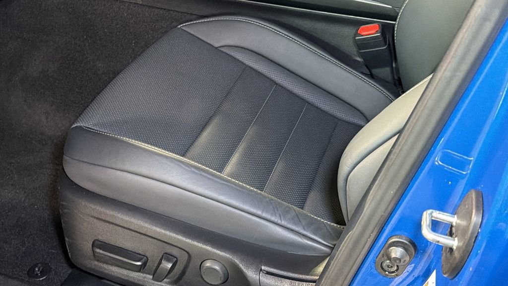 Certified 2023 Lexus IS 350 F Sport image 19