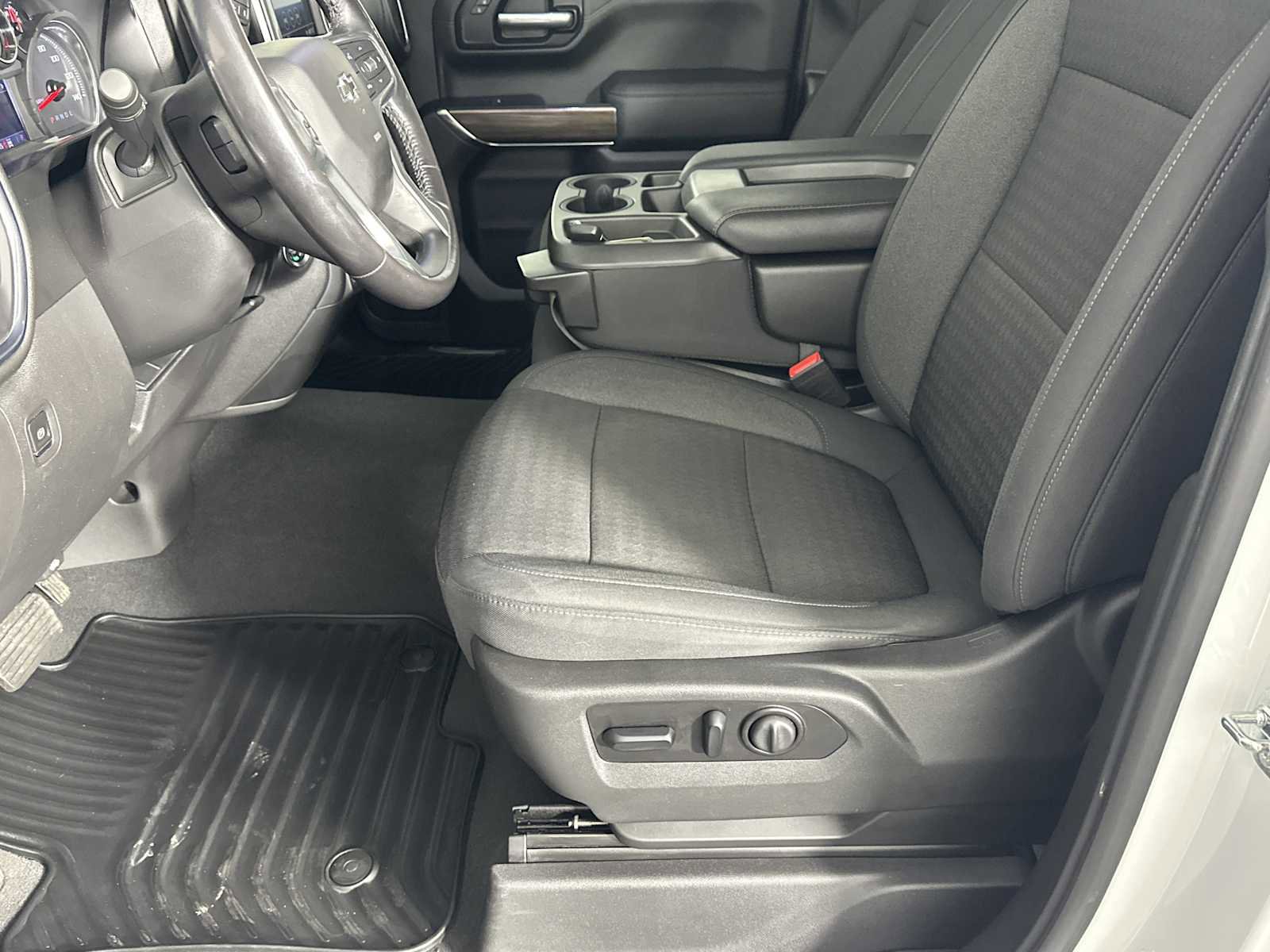 Used 2021 Chevrolet Silverado 1500 RST w/ Z71 Off-Road Package image 7