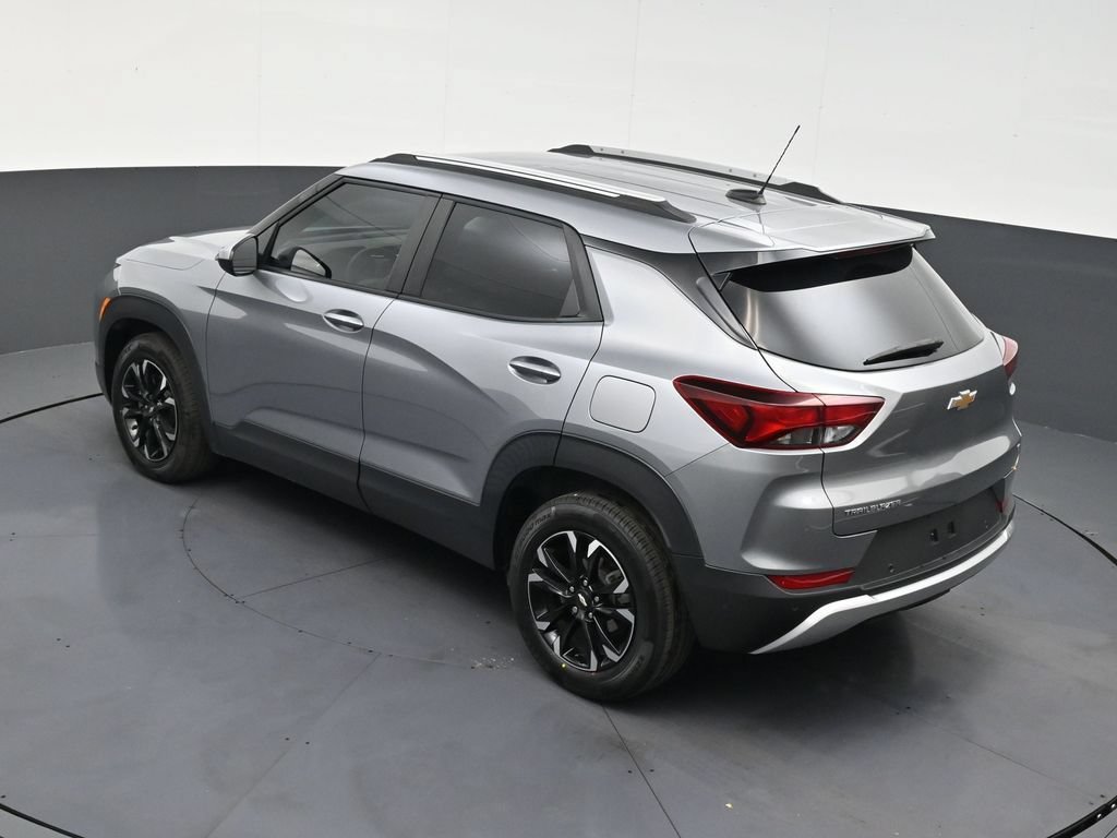 Used 2023 Chevrolet TrailBlazer LT FWD image 11