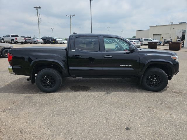 Used 2019 Toyota Tacoma SR5 AWD/4WD image 6