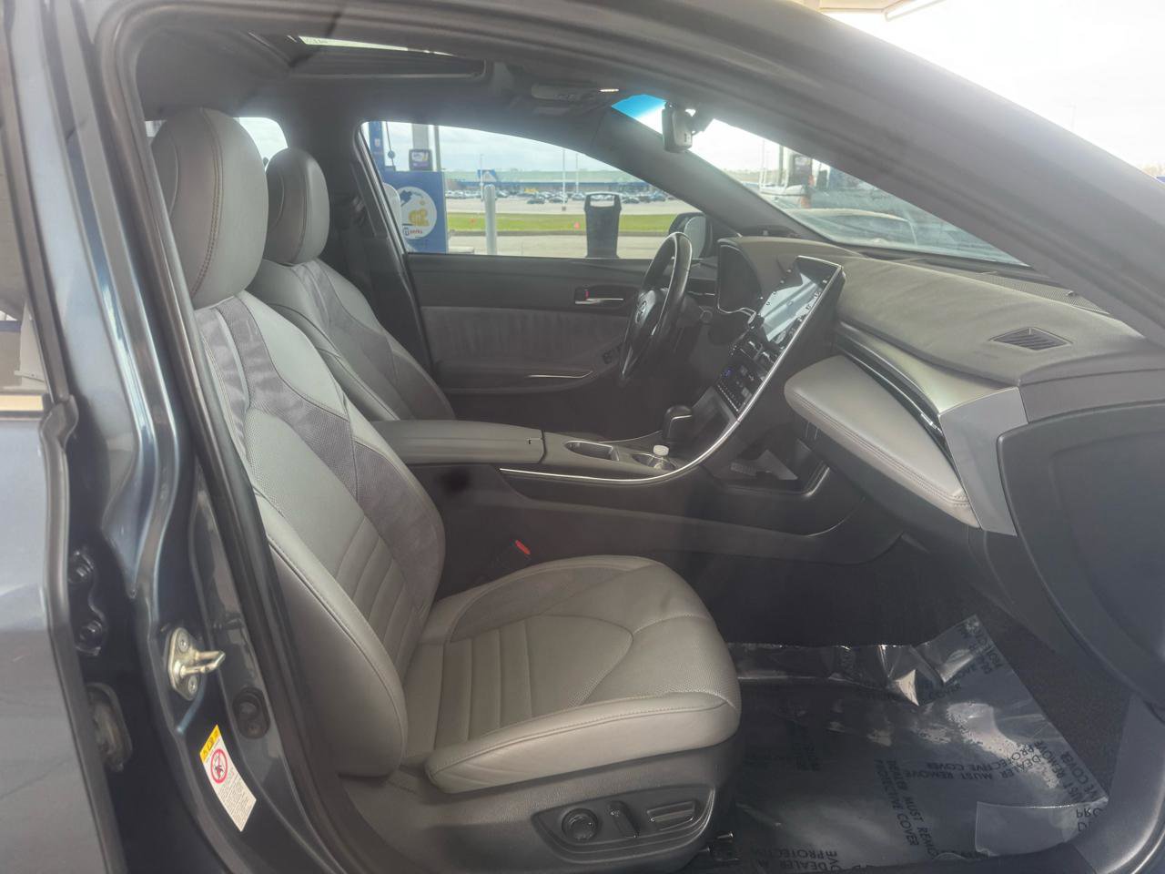 Used 2019 Toyota Avalon Touring w/ Advanced Safety Package image 19