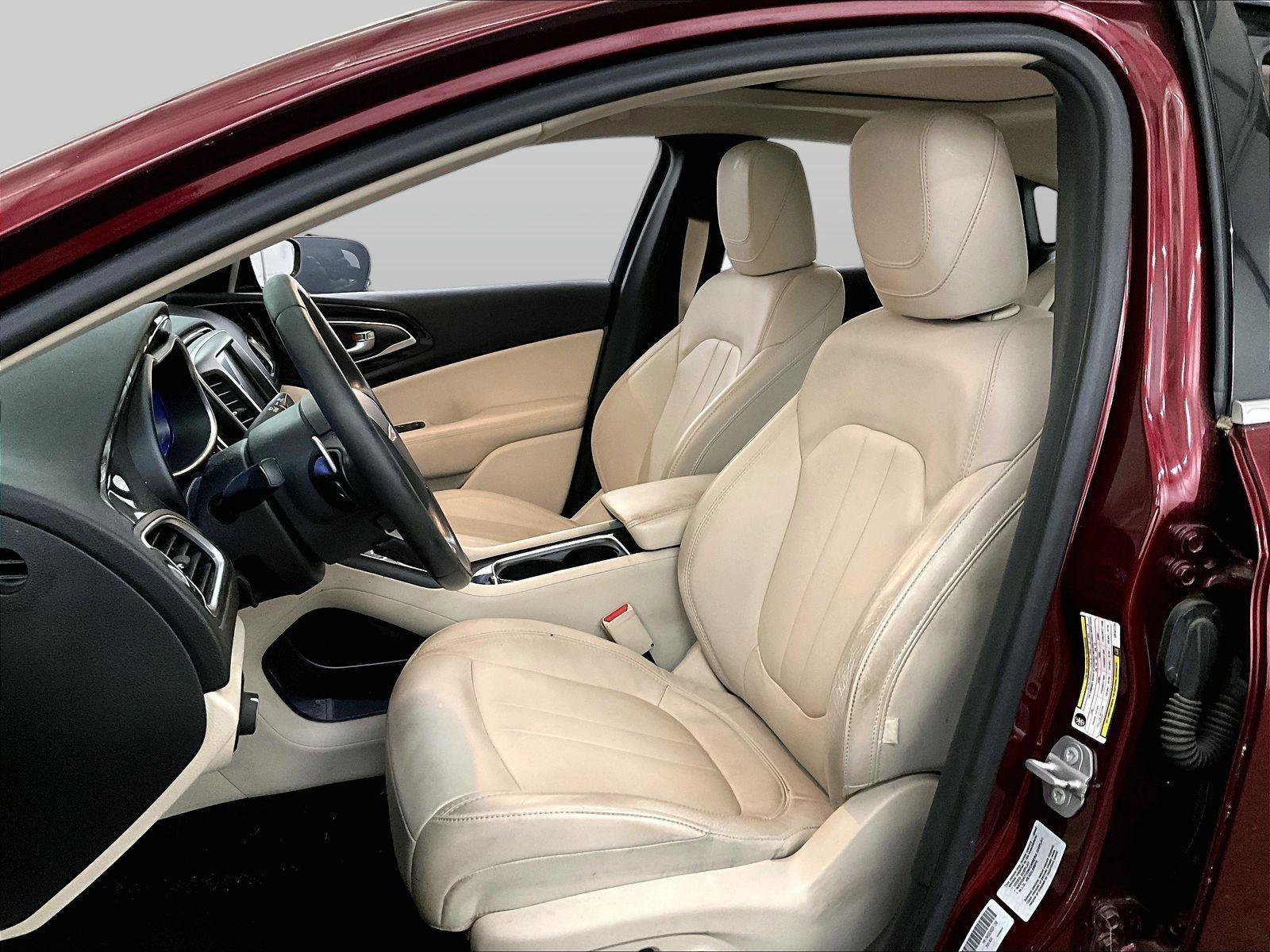 Used 2016 Chrysler 200 C image 24