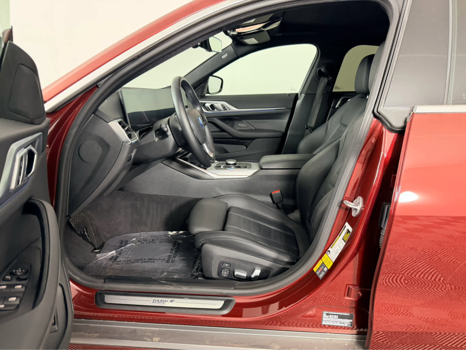 Certified 2023 BMW i4 eDrive35 w/ Premium Package image 9