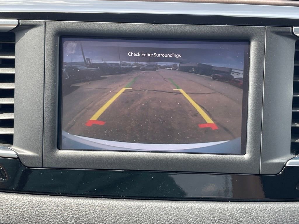 Used 2023 Chrysler Voyager LX image 12