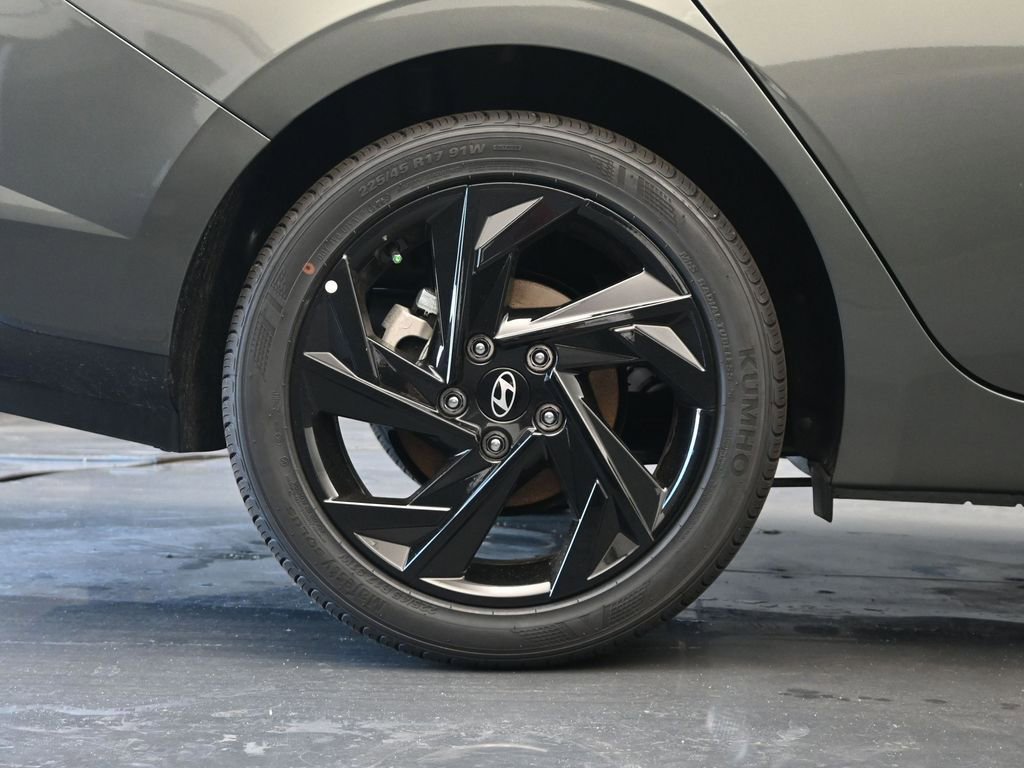 New 2026 Hyundai Elantra Sport image 9