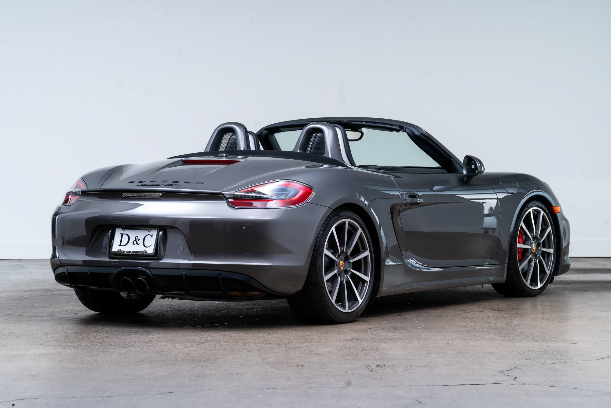 Used 2015 Porsche Boxster S RWD image 8