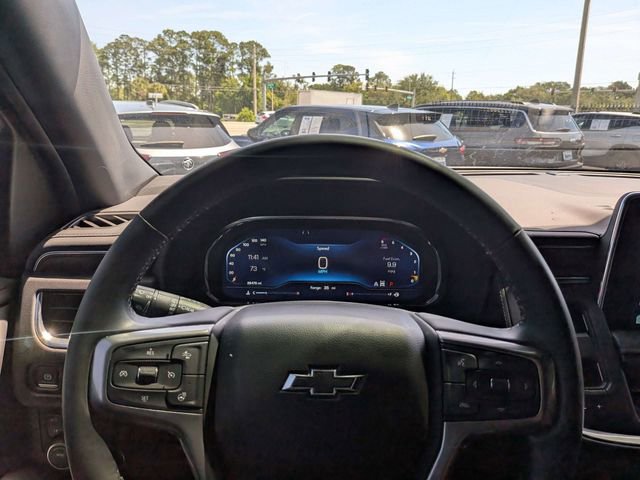 Used 2024 Chevrolet Tahoe Z71 w/ Luxury Package AWD/4WD image 31