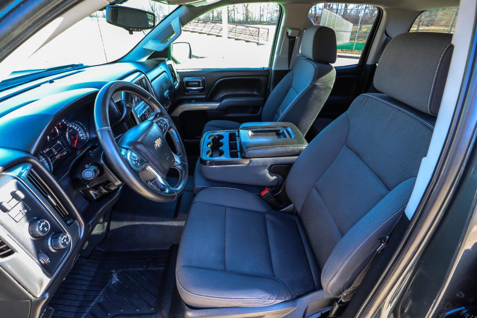 Used 2019 Chevrolet Silverado 1500 LT w/ All Star Edition AWD/4WD image 28