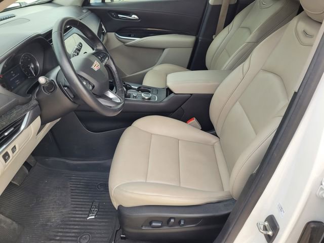 Used 2021 Cadillac XT4 Premium Luxury w/ Cold Weather Package image 20