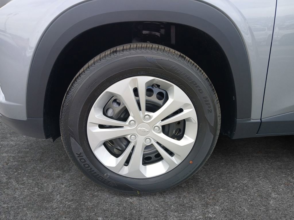 New 2026 Chevrolet Trax LS image 9