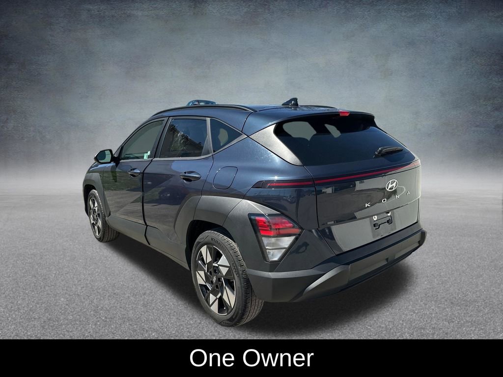 Used 2025 Hyundai Kona SEL image 3