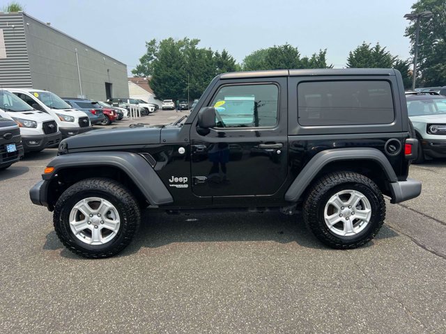 Used 2018 Jeep Wrangler Sport AWD/4WD image 9