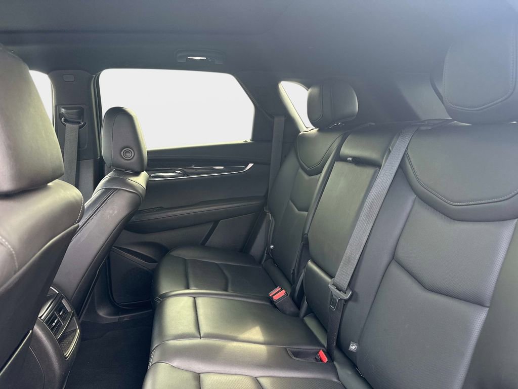 Used 2022 Cadillac XT5 Premium Luxury image 13