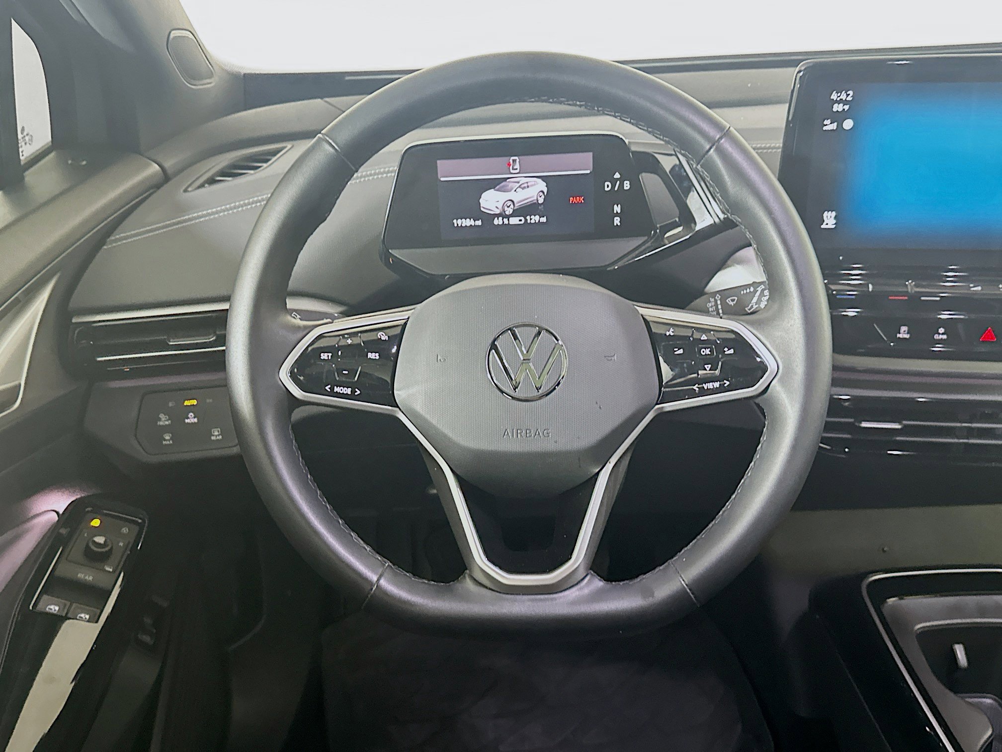 Used 2024 Volkswagen ID.4 S RWD image 17