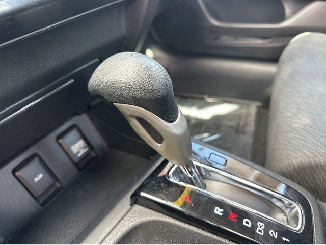 Used 2013 Honda Civic LX image 9