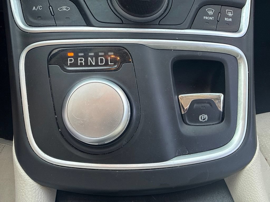 Used 2016 Chrysler 200 Limited FWD image 20