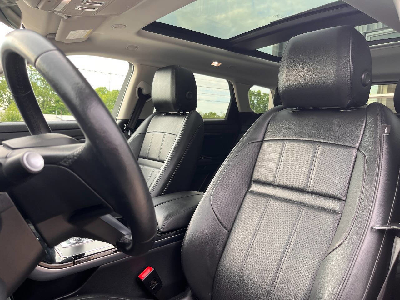 Used 2023 Land Rover Range Rover Evoque SE AWD/4WD image 22