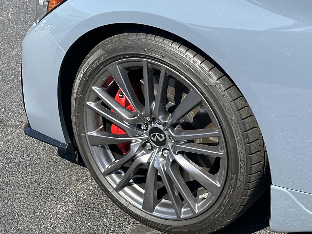 Used 2023 INFINITI Q50 Red Sport 400 w/ Carbon Fiber Package image 30