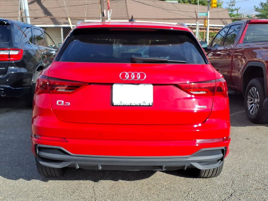 Used 2024 Audi Q3 2.0T Premium AWD/4WD image 5