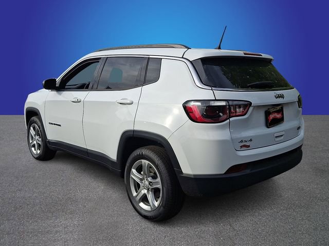 Used 2024 Jeep Compass Latitude AWD/4WD image 6