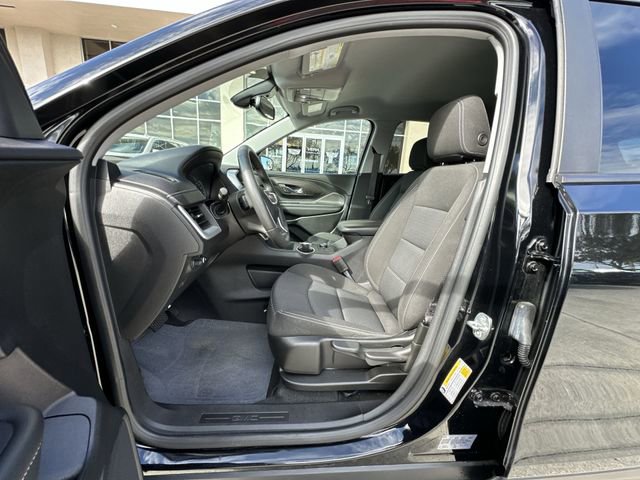 Used 2023 GMC Terrain SLE image 18