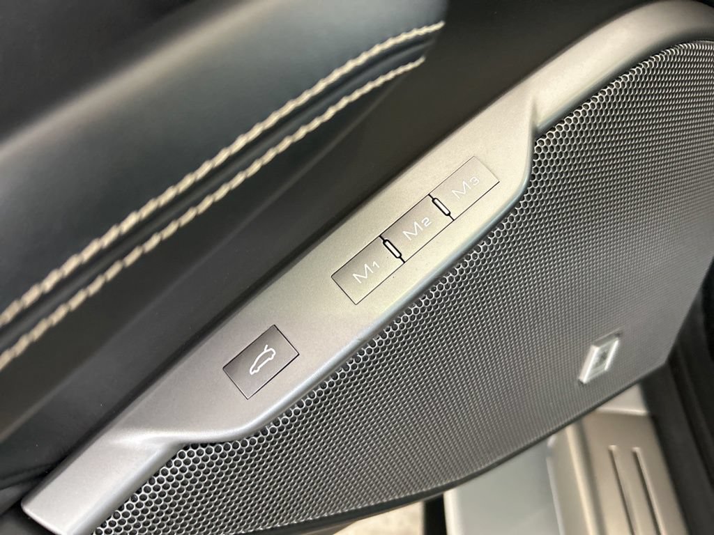 Used 2019 Ferrari Portofino RWD image 51