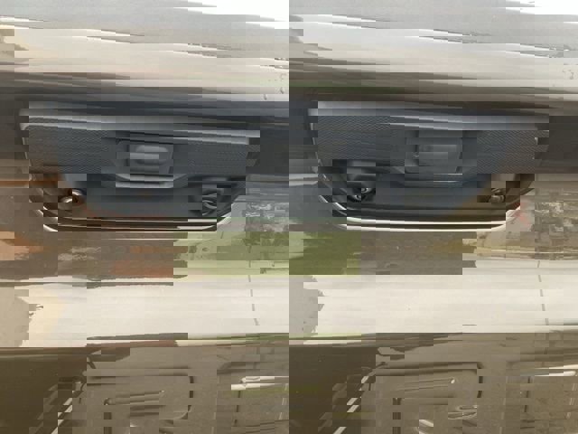 Used 2023 Chevrolet Silverado 1500 LT image 9