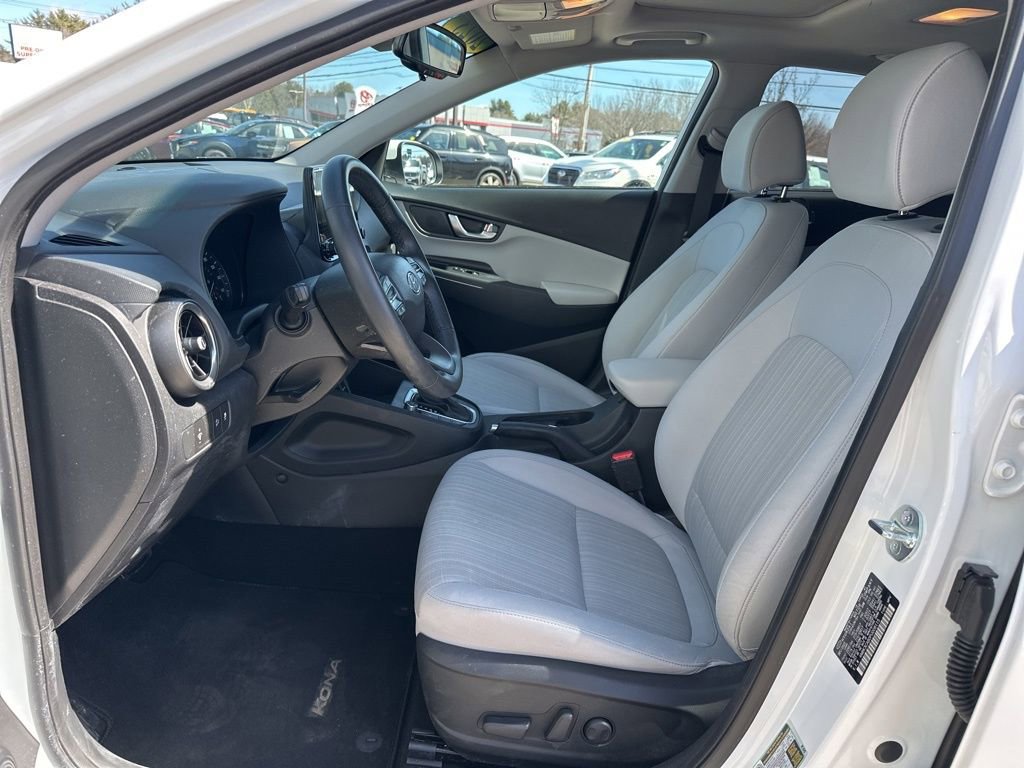 Used 2023 Hyundai Kona SEL w/ Convenience Package image 13
