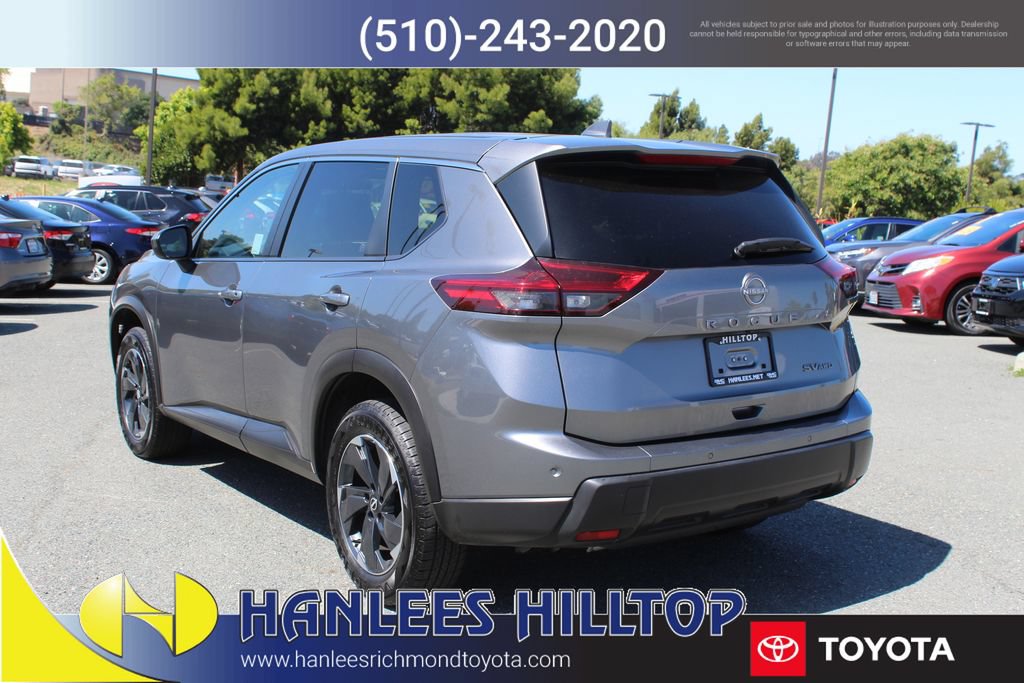 Used 2024 Nissan Rogue SV AWD/4WD image 9