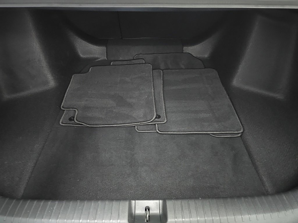 Used 2023 Honda Accord EX image 12