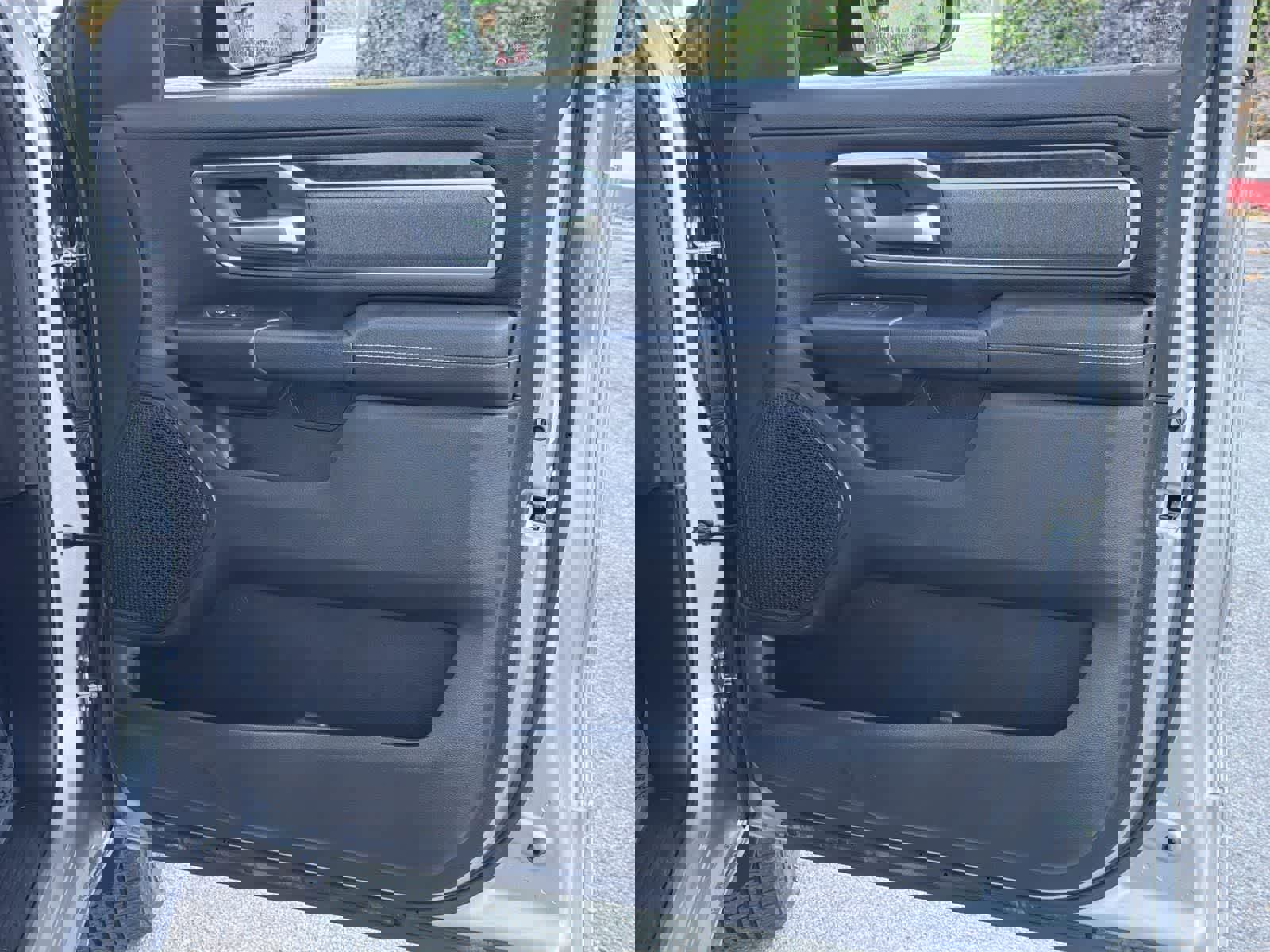 Used 2022 RAM 1500 Big Horn image 33