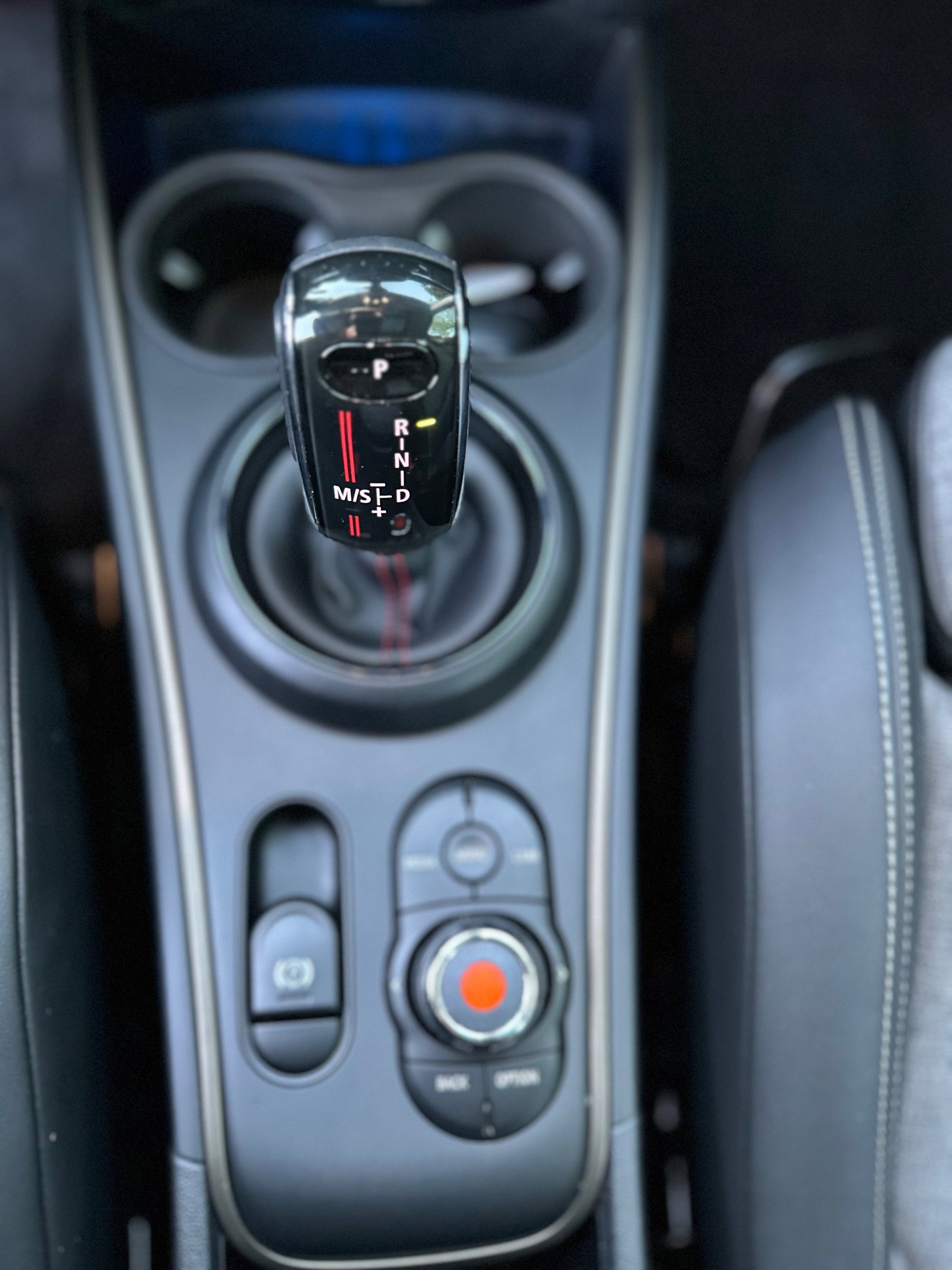 Used 2020 MINI Cooper Countryman S w/ Storage Package image 31