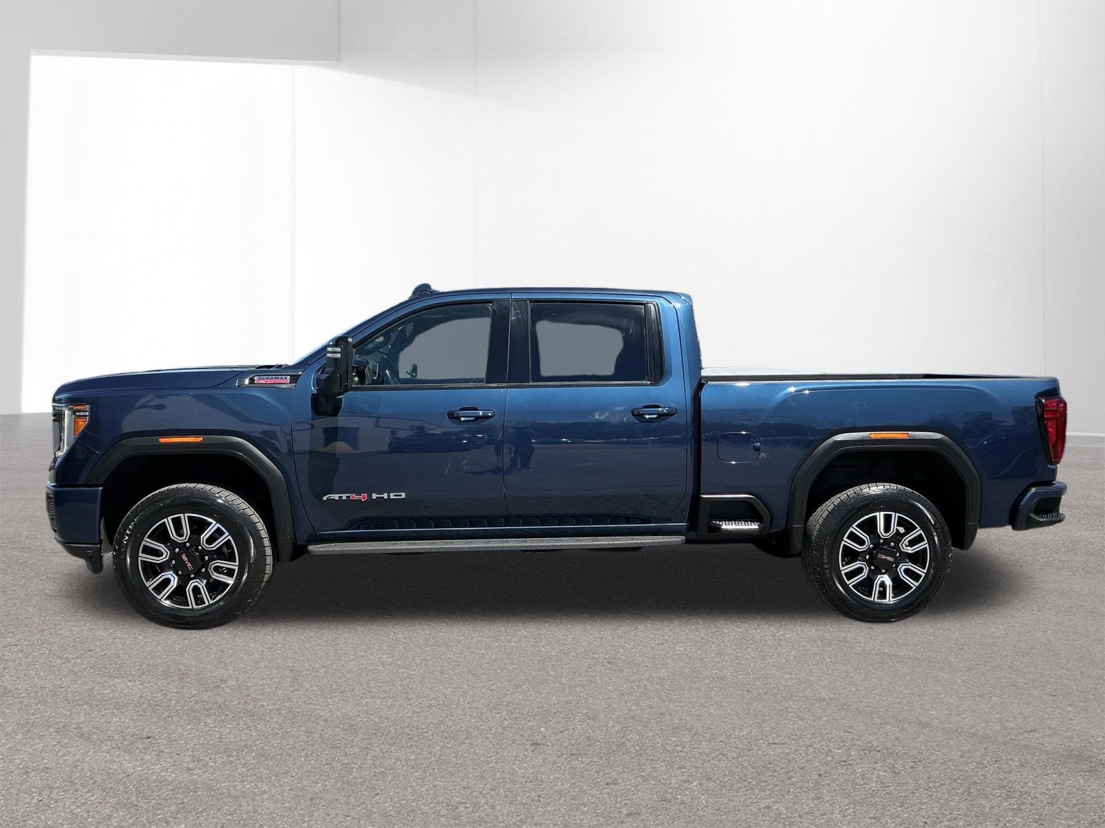 Used 2021 GMC Sierra 2500 AT4 w/ AT4 Premium Plus Package AWD/4WD image 6