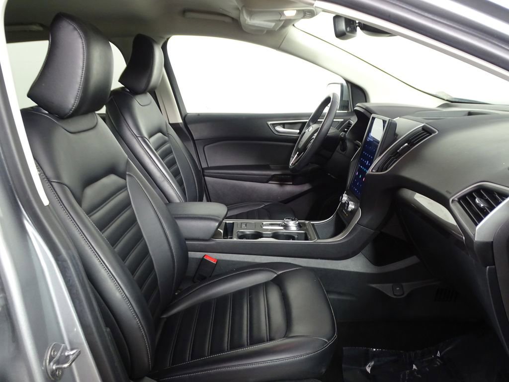 Used 2024 Ford Edge SEL AWD/4WD image 14