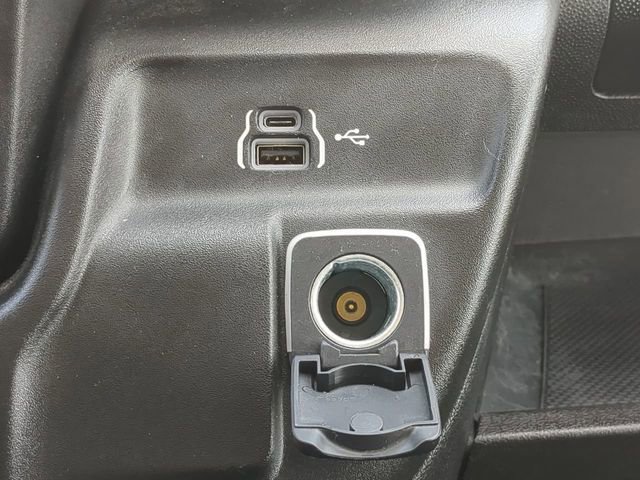 Used 2025 RAM ProMaster 2500 w/ U-Haul Equipment Group FWD image 23