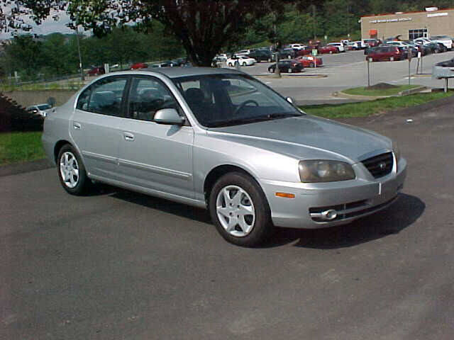 Used 2005 Hyundai Elantra GLS FWD image 14