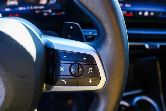 Used 2025 BMW X1 xDrive28i image 16